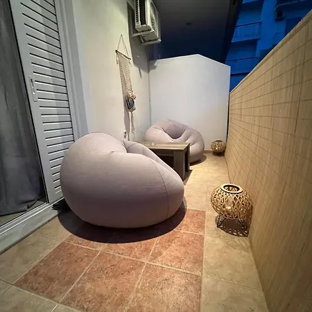 Cozy Apartment In The Heart Of Athens Exterior photo